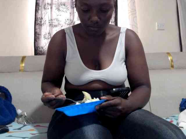 Sexydianaa25 webcam