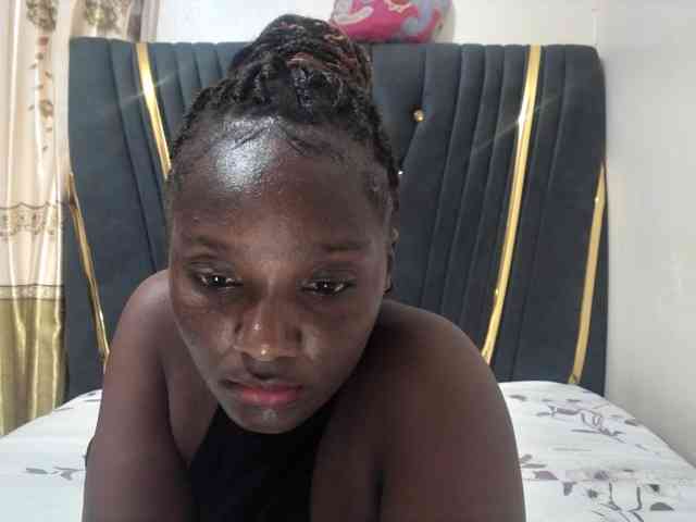 Sexydianaa25 webcam