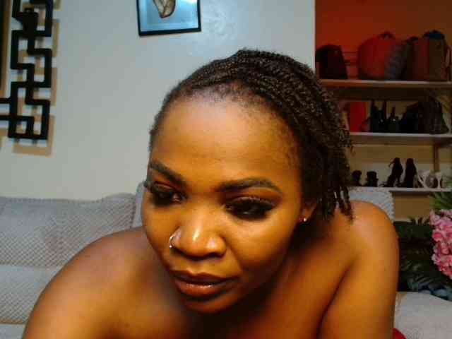 Sexydianaa25 webcam