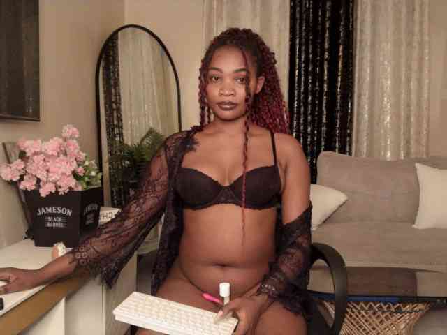 Model: Sexydianaa25