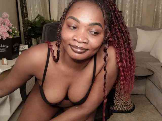 Sexydianaa25 webcam