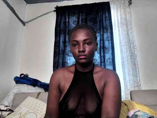Sexydianaa25