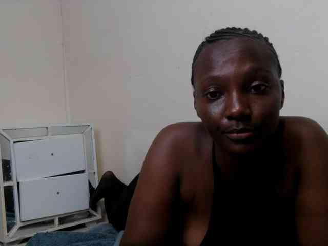 Sexydianaa25 webcam