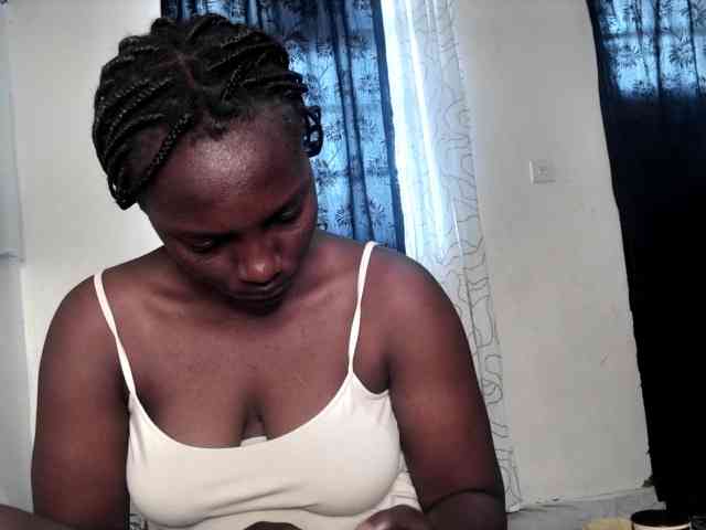 Sexydianaa25 webcam