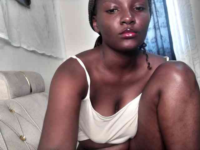Sexydianaa25 webcam