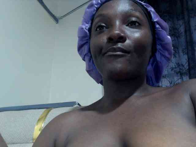 Sexydianaa25 webcam
