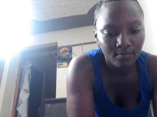 Sexydianaa25 webcam