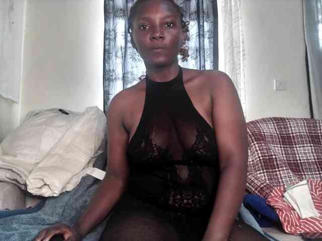 Sexydianaa25 webcam