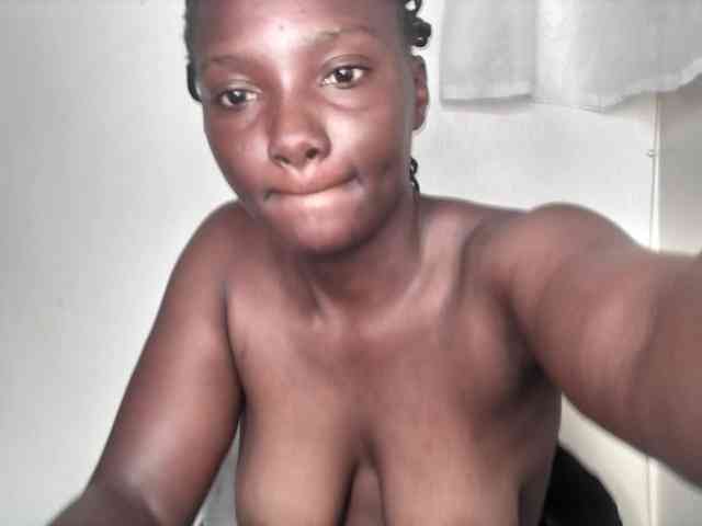 Sexydianaa25 webcam