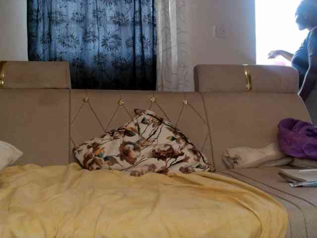 Sexydianaa25 webcam