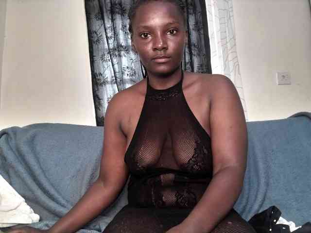 Sexydianaa25 webcam