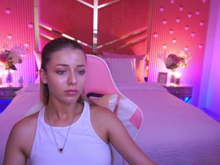 LoveeDove Porn Show