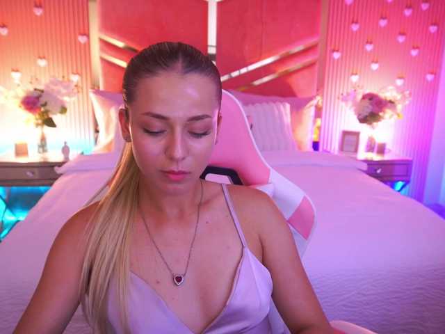 модель LoveeDove