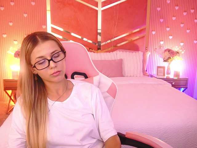loveedove cam belle