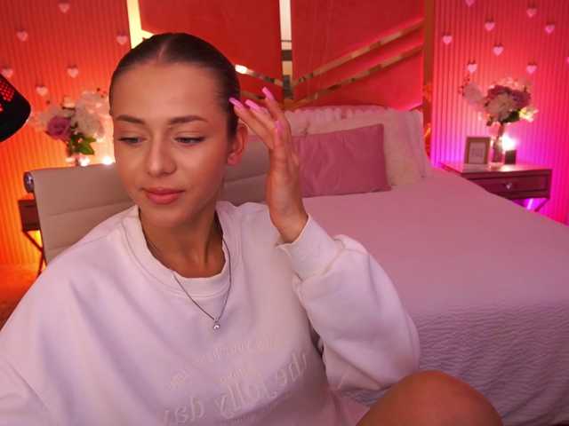 LoveeDove live cam on BongaCams