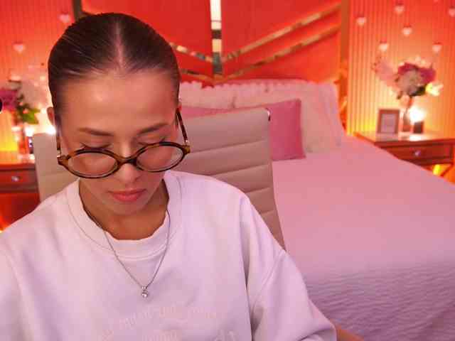 LoveeDove webcam