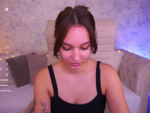 AnitaBelly live cam on BongaCams