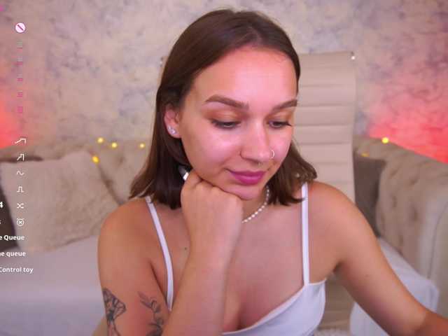 AnitaBelly live cam on BongaCams
