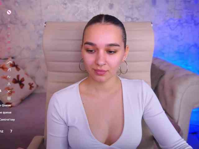 Модель: AnitaBelly