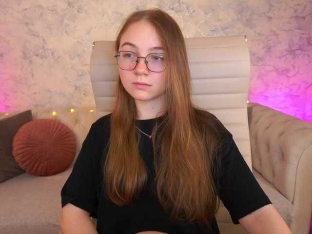 ArrinaWairr live cam on BongaCams