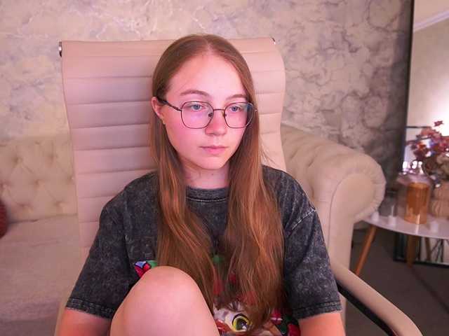 ArrinaWairr live cam on BongaCams