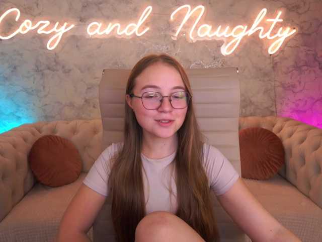 ArrinaWairr live cam on BongaCams
