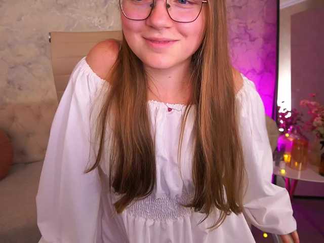ArrinaWairr live cam on BongaCams