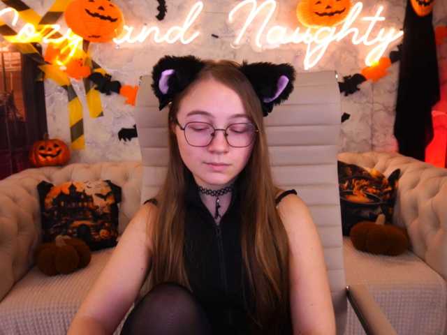 ArrinaWairr live cam on BongaCams