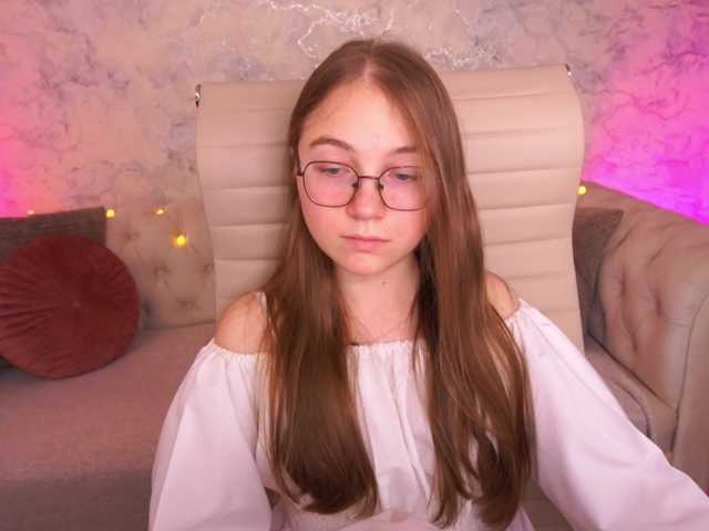 ArrinaWairr live cam on BongaCams