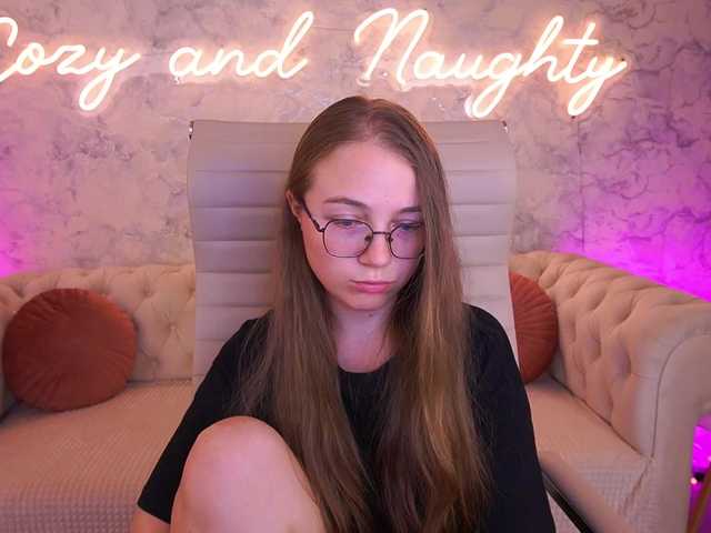 ArrinaWairr live cam on BongaCams