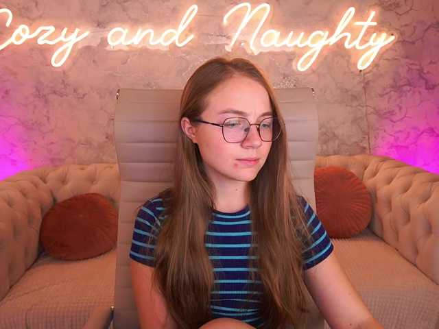 ArrinaWairr live cam on BongaCams