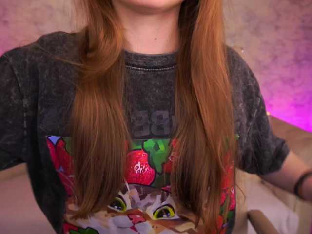 ArrinaWairr live cam on BongaCams