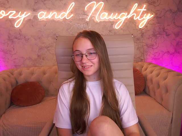 ArrinaWairr live cam on BongaCams