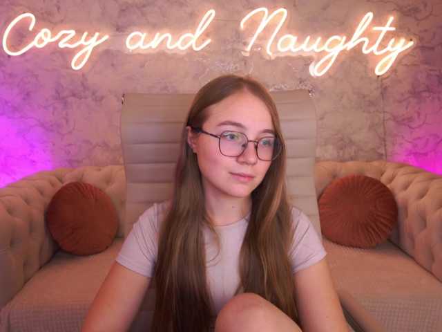 ArrinaWairr live cam on BongaCams