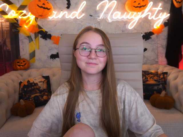 ArrinaWairr live cam on BongaCams