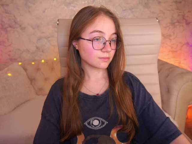 ArrinaWairr live cam on BongaCams