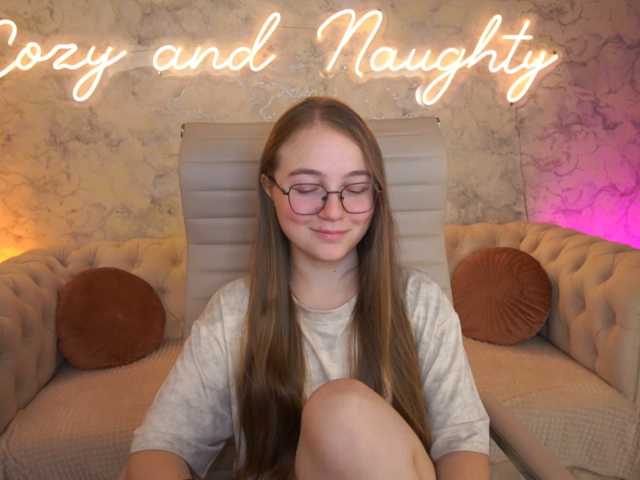 ArrinaWairr live cam on BongaCams
