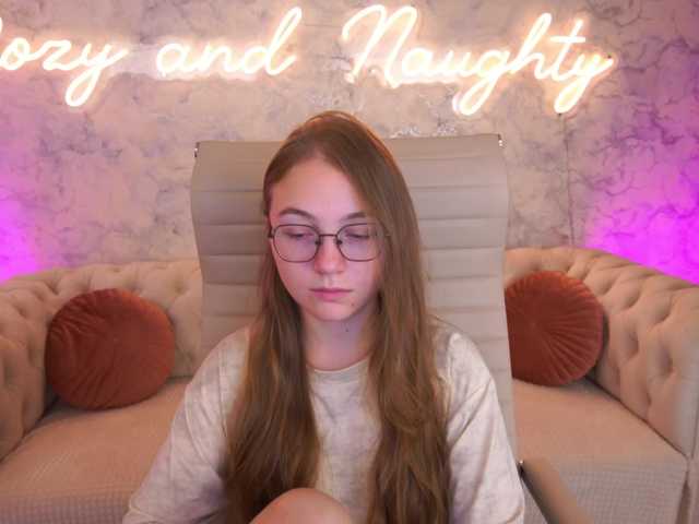 ArrinaWairr live cam on BongaCams