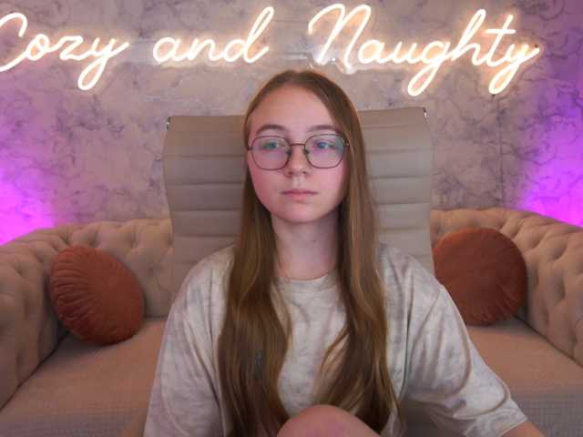 ArrinaWairr live cam on BongaCams