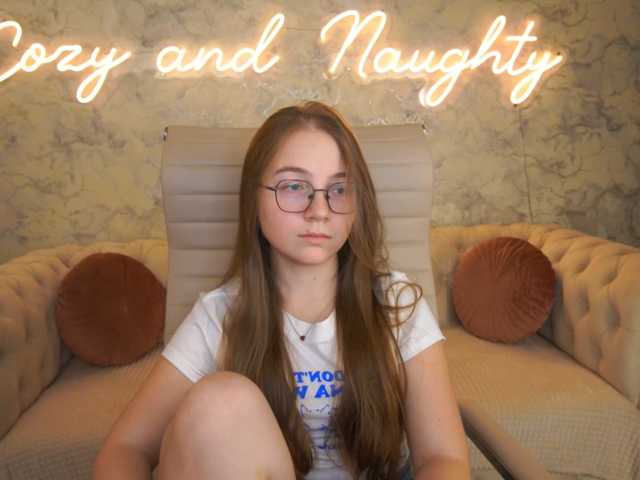 ArrinaWairr live cam on BongaCams