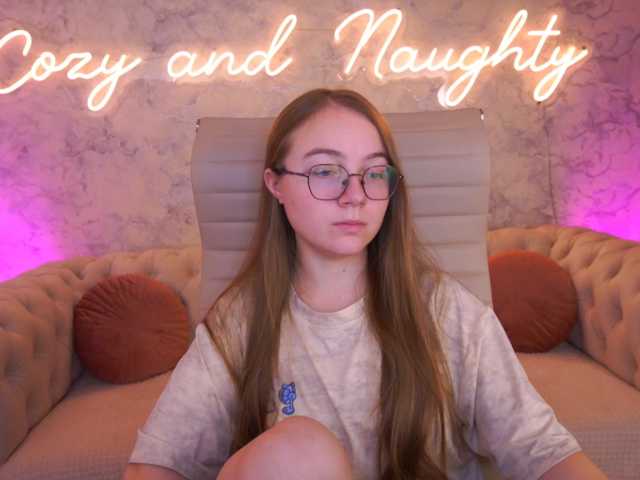 ArrinaWairr live cam on BongaCams