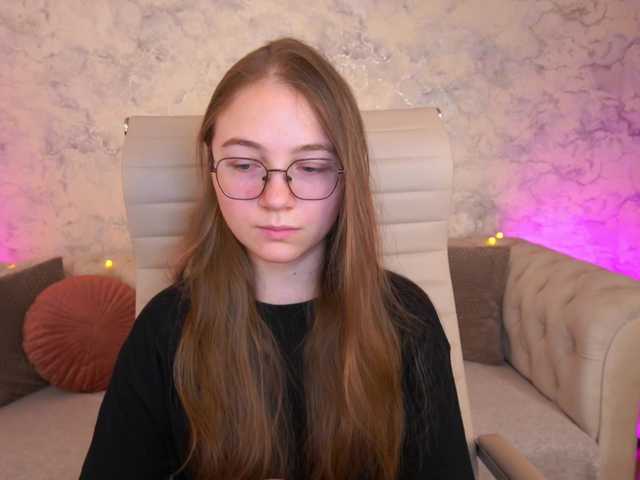 ArrinaWairr live cam on BongaCams