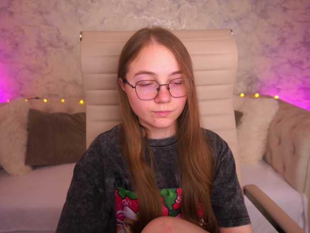 ArrinaWairr live cam on BongaCams