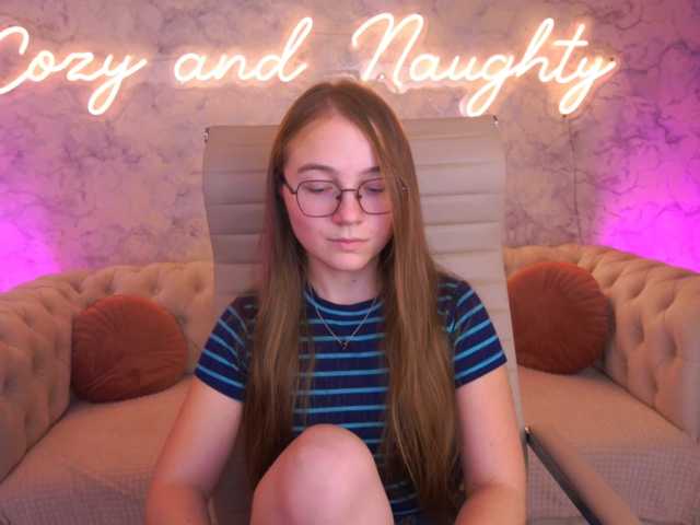 ArrinaWairr live cam on BongaCams