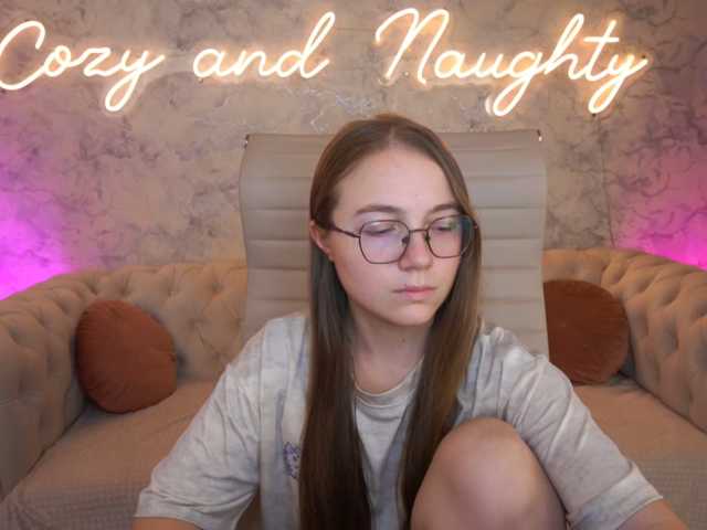 ArrinaWairr live cam on BongaCams