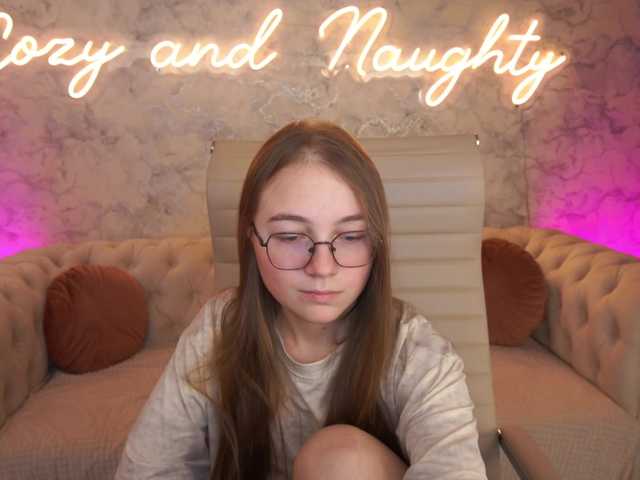 ArrinaWairr live cam on BongaCams