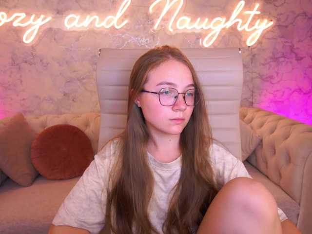 ArrinaWairr live cam on BongaCams