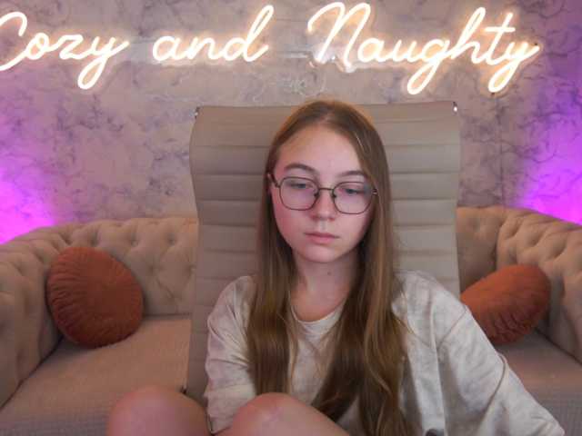 ArrinaWairr live cam on BongaCams