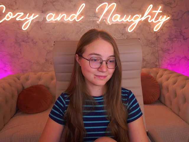 ArrinaWairr live cam on BongaCams