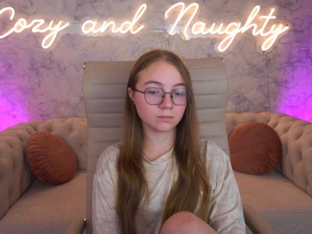 ArrinaWairr live cam on BongaCams